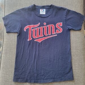 Medium‎ kids Joe Mauer t shirt majestic